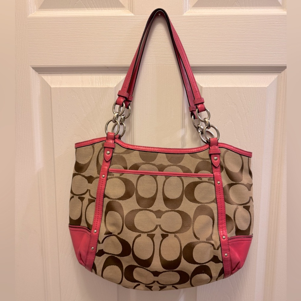 Coach Signature Shoulder Bag in Tan and Pink